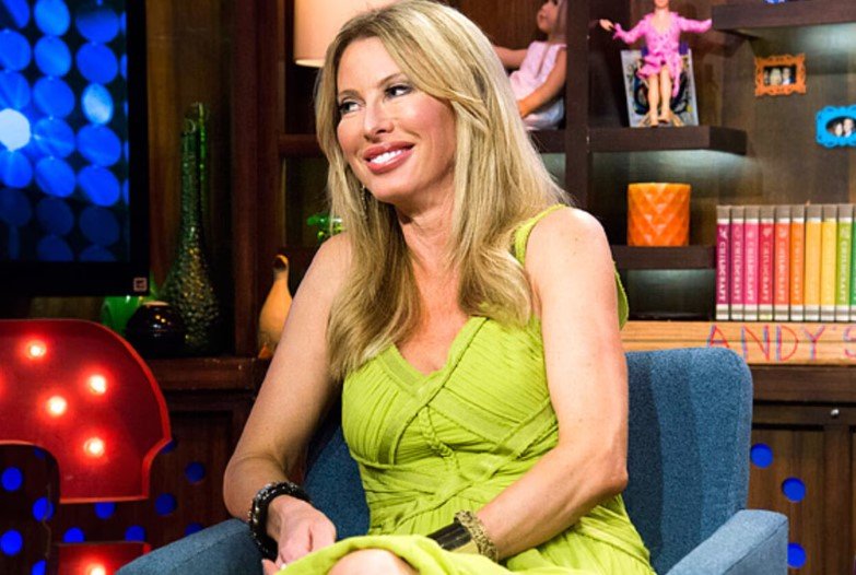 Who Is Kari Wells? All About the TV Personality's Life and Career 3 Kari Wells