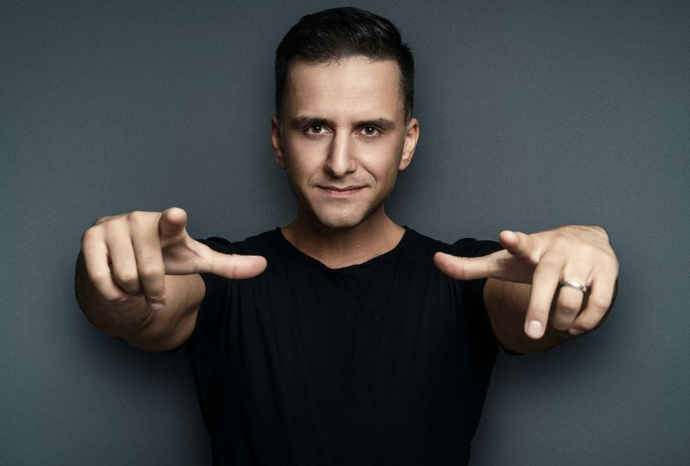 Who is Özcan Coşar? The Rising Star of Turkish Comedy 2 Özcan Coşar